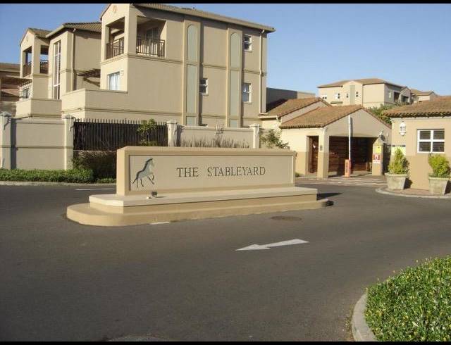2 BEDROOM APARTMENT TO LET IN ROYAL ASCOT